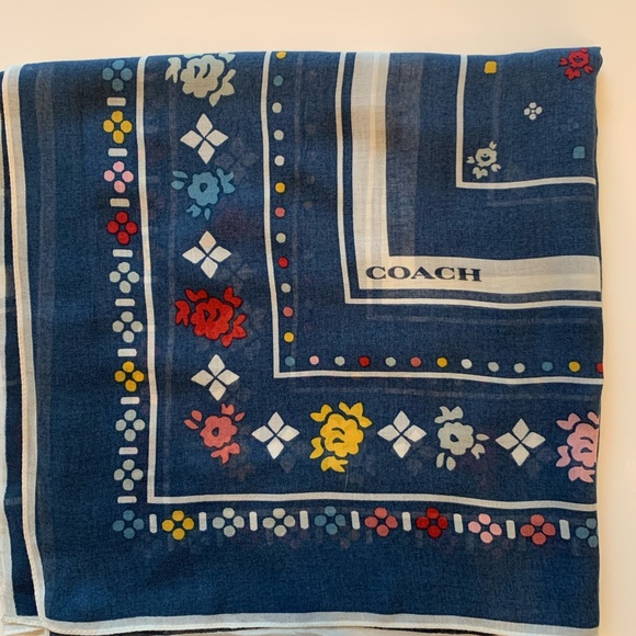 COACH Scarf - Picture 1 of 4